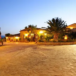 Casa rural Dafne, Alia
